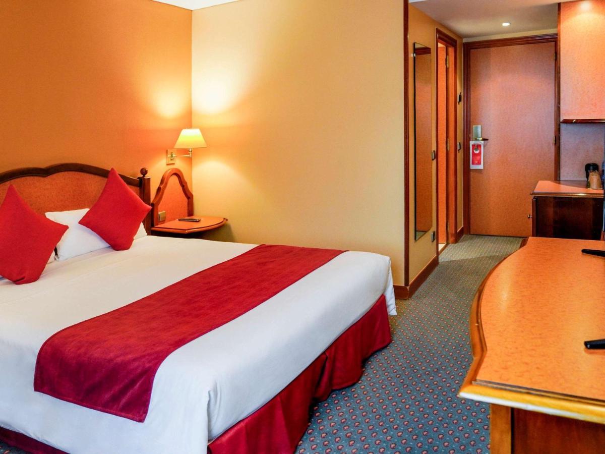 Mercure Andorra Екстериор снимка