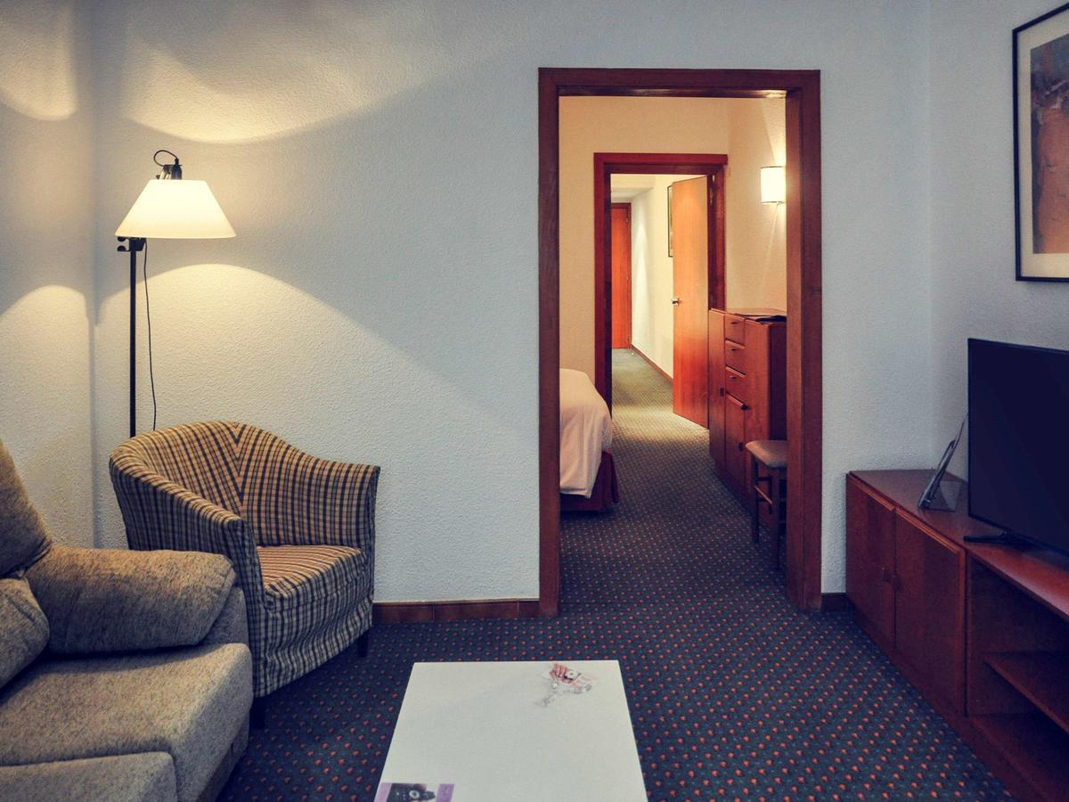 Mercure Andorra Екстериор снимка